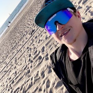 Meet your Posher, Chase